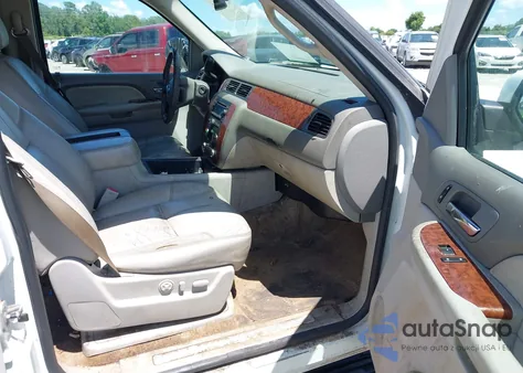 2007 Chevrolet Tahoe Lt z USA, uszkodzony, nr VIN 1GNFC13007J384912